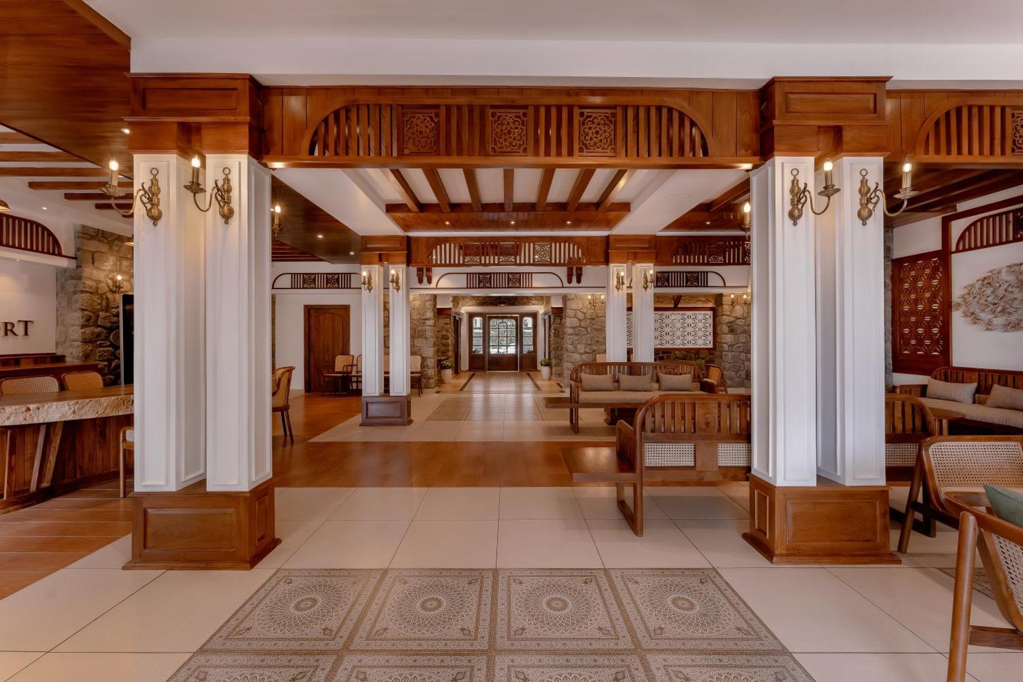 Le Montfort Resort Munnar Exterior photo